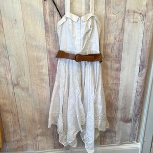 Fun flowy summer dress with belt